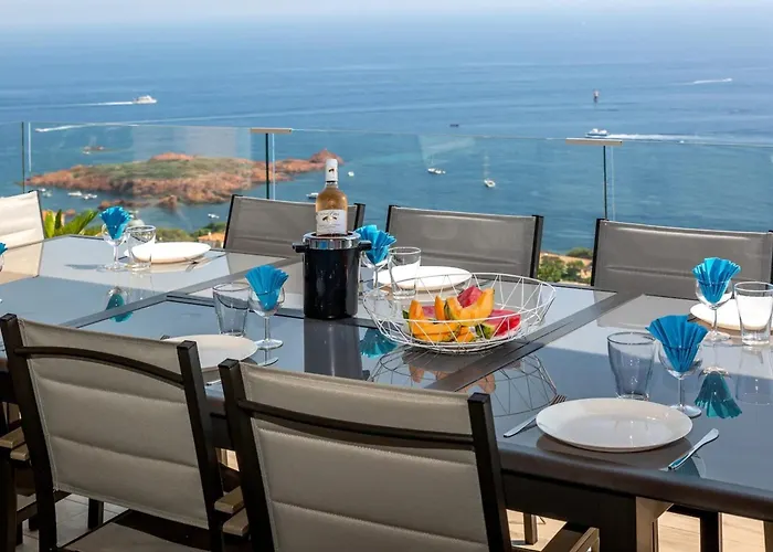 Sea-view For 8 Guests With Heated Pool * Antheor-Cap-Roux