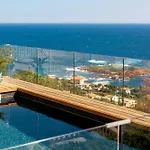 Сasa de vacaciones Sea-view For 8 Guests With Heated Pool