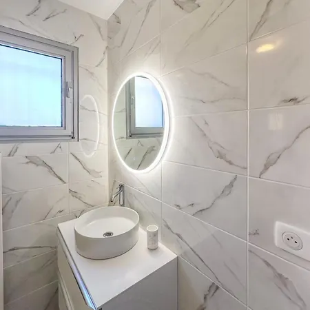 Сasa de vacaciones Charming Riviera For 8 Guests Pool & Sea View