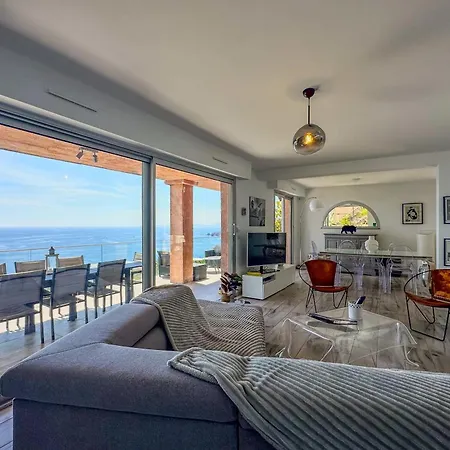 Charming Riviera For 8 Guests Pool & Sea View *